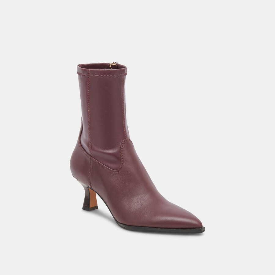 stivali arya in pelle color vino con punta larga