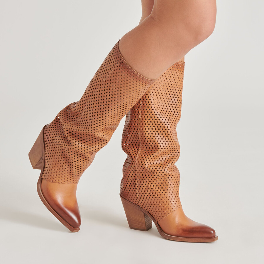 stivali boone in pelle color cognac