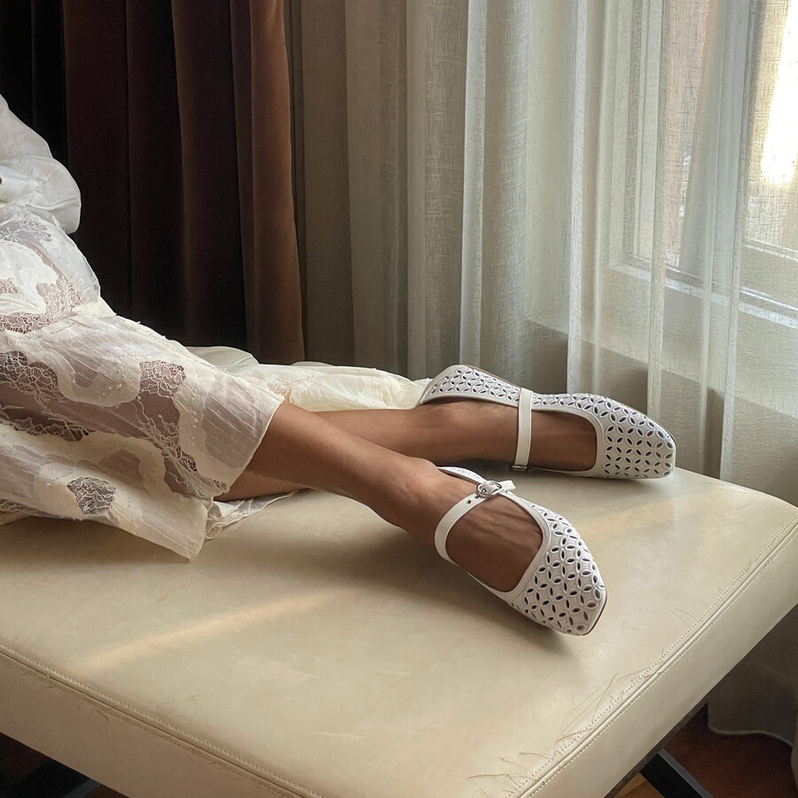 ballerine rodni eyelet perf in vera pelle bianca