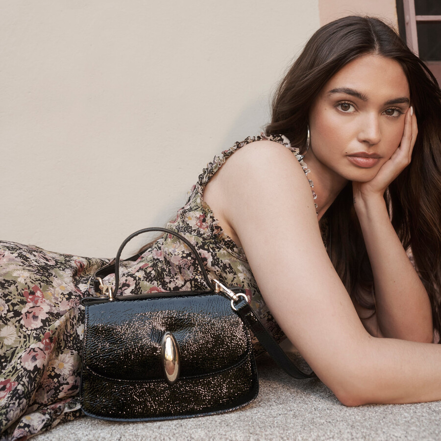 lucia crossbody nero crackled stella
