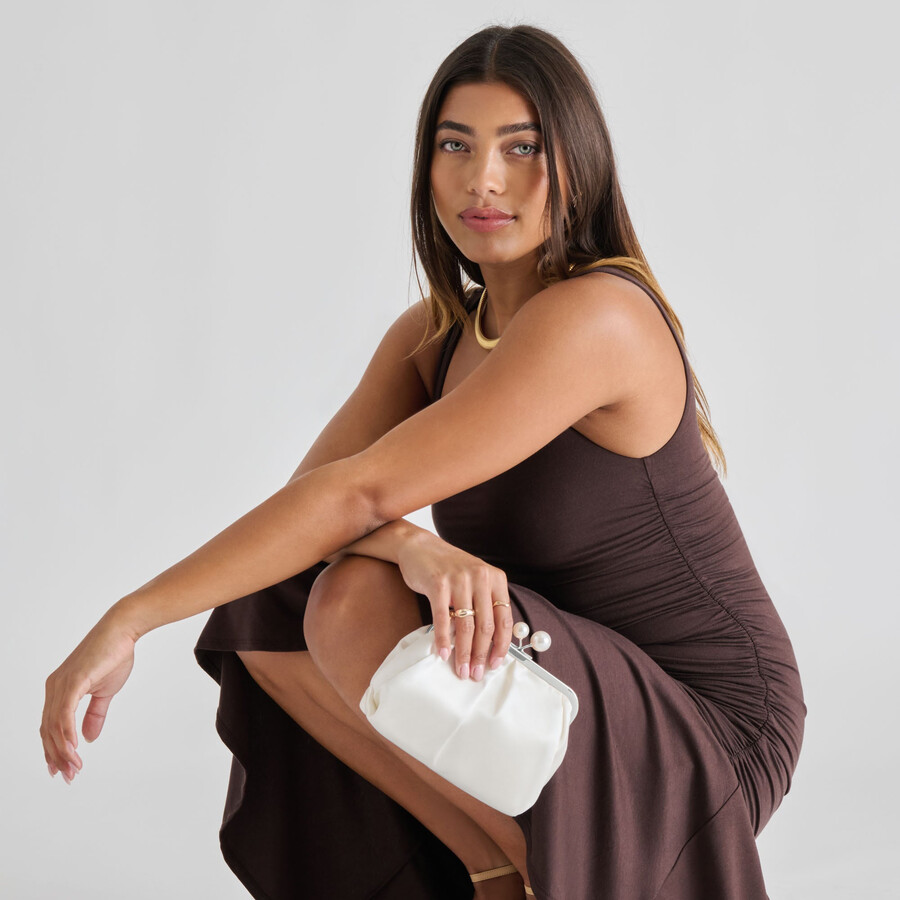 pochette kendall in raso bianco