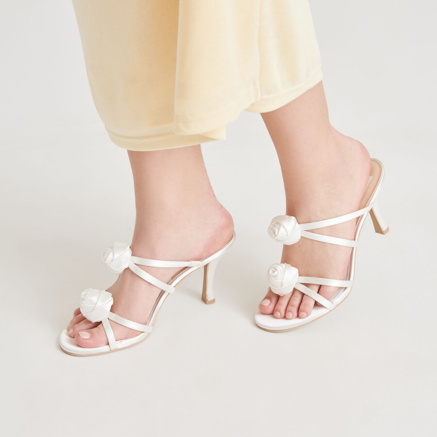 tacchi linzy true white satin