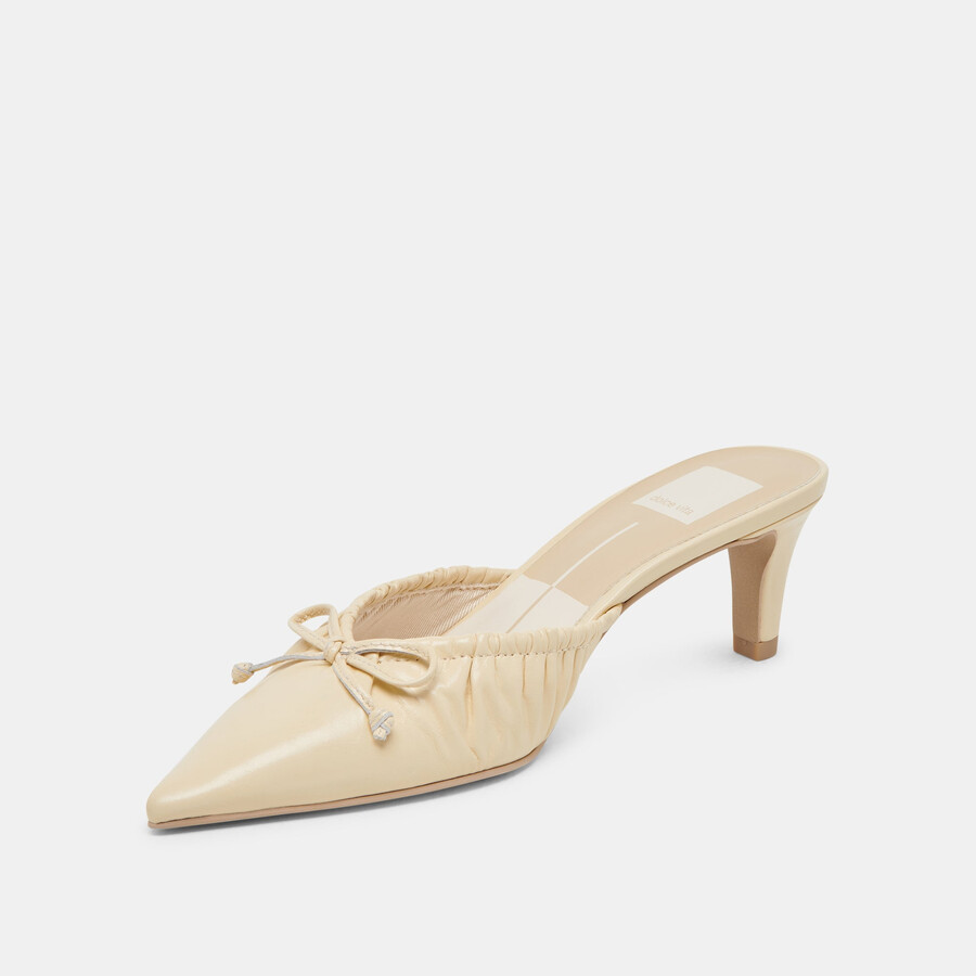 scarpe con tacco medio kairi in vernice stropicciata giallo chiaro