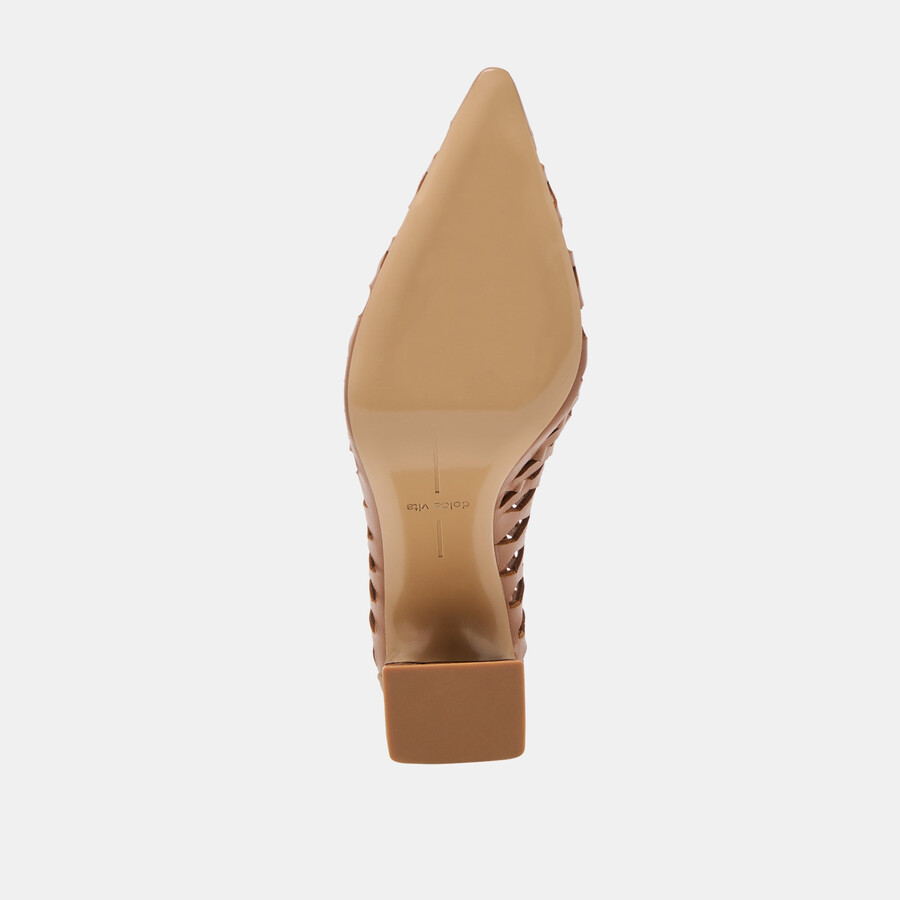 tacchi tanya in pelle intrecciata color cognac