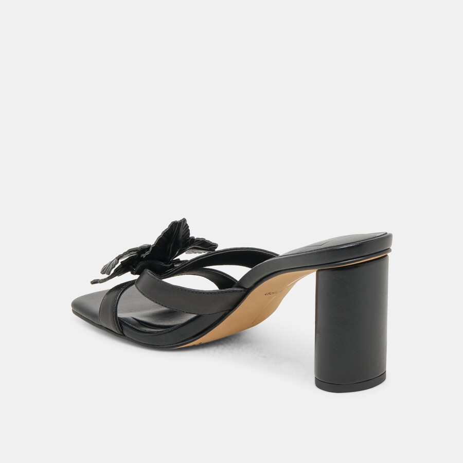 tacchi nikil in pelle nera