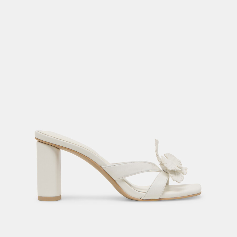 tacchi nikil in pelle bianca