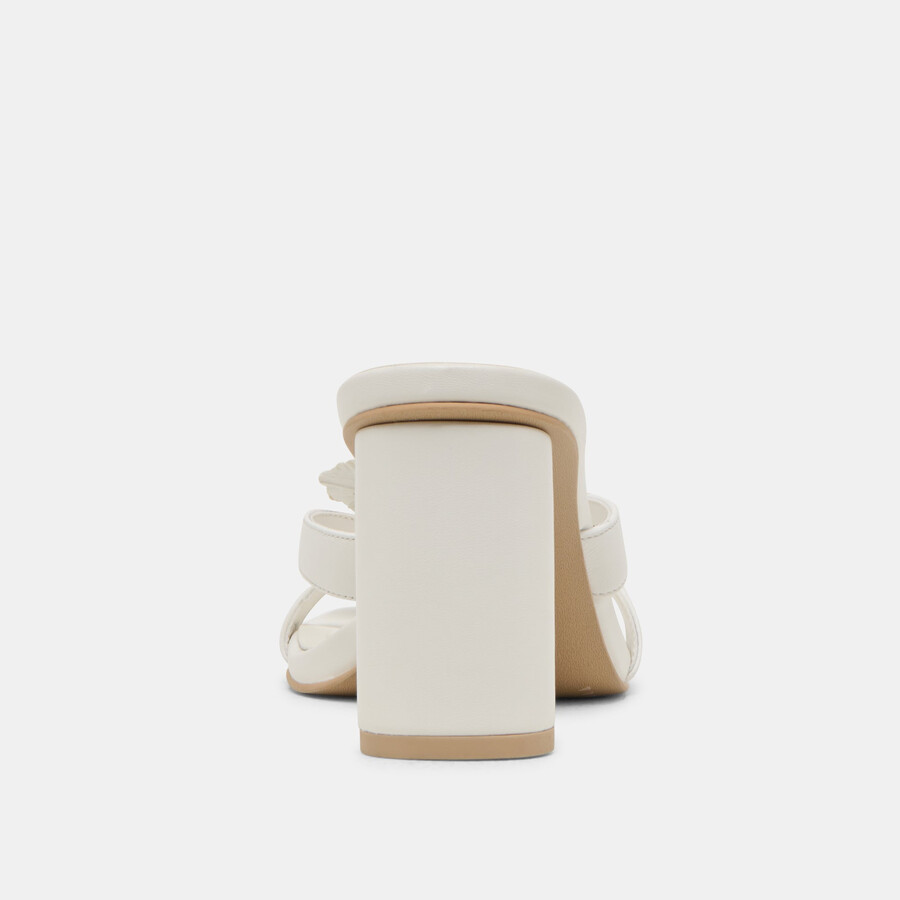 tacchi nikil in pelle bianca