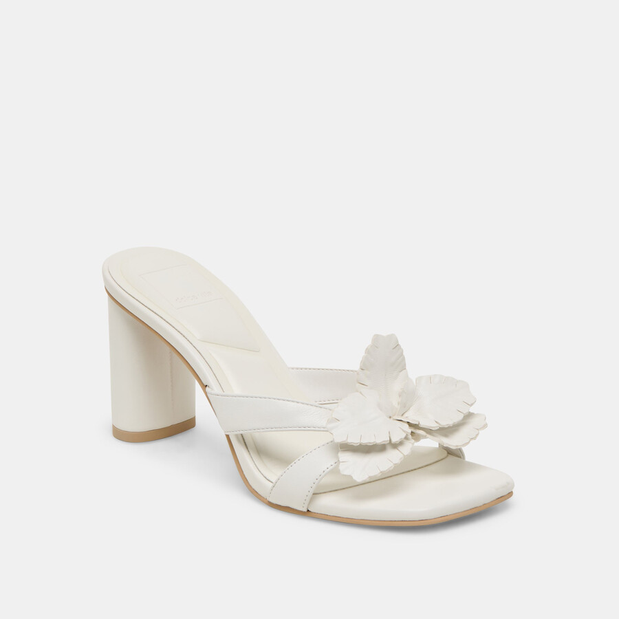 tacchi nikil in pelle bianca