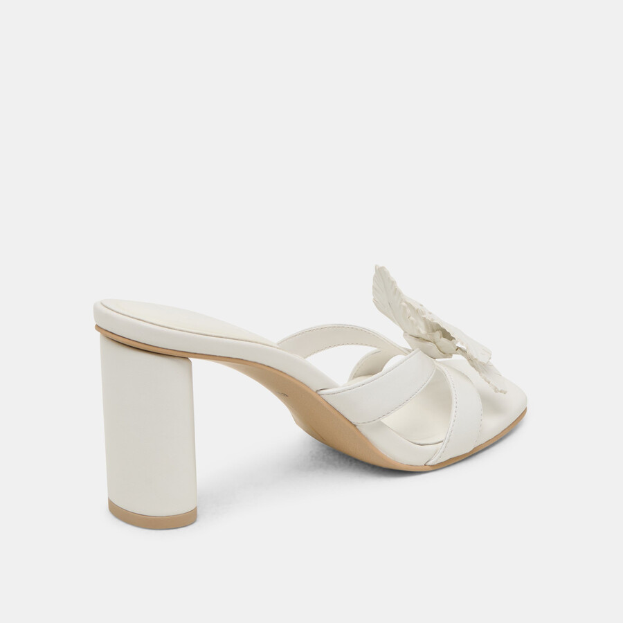 tacchi nikil in pelle bianca