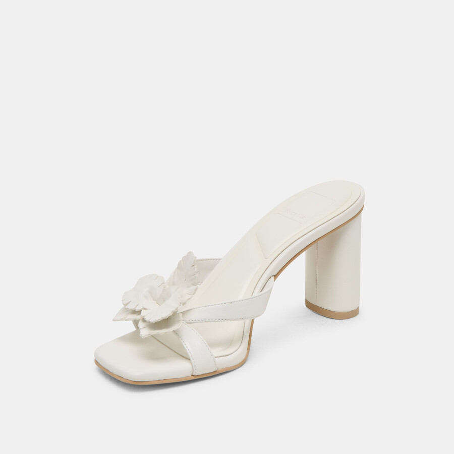 tacchi nikil in pelle bianca
