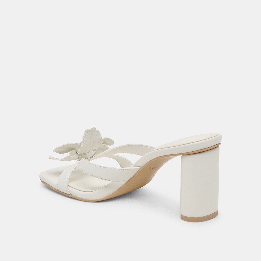 tacchi nikil in pelle bianca