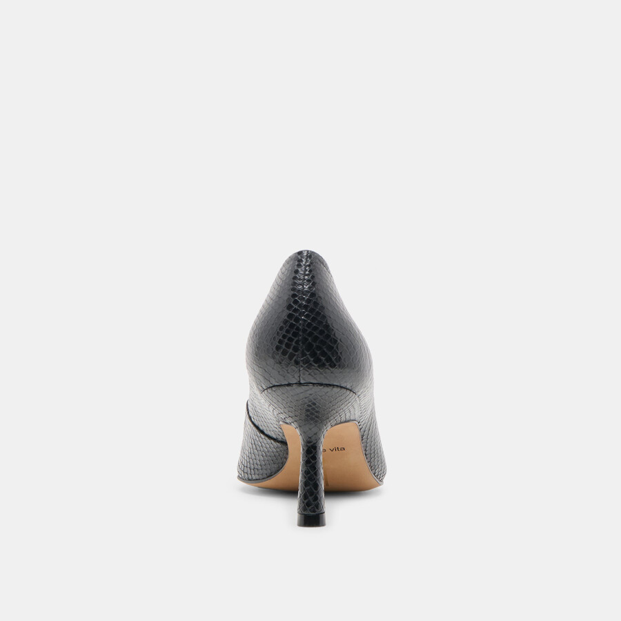 briona heels in pelle goffrata onice