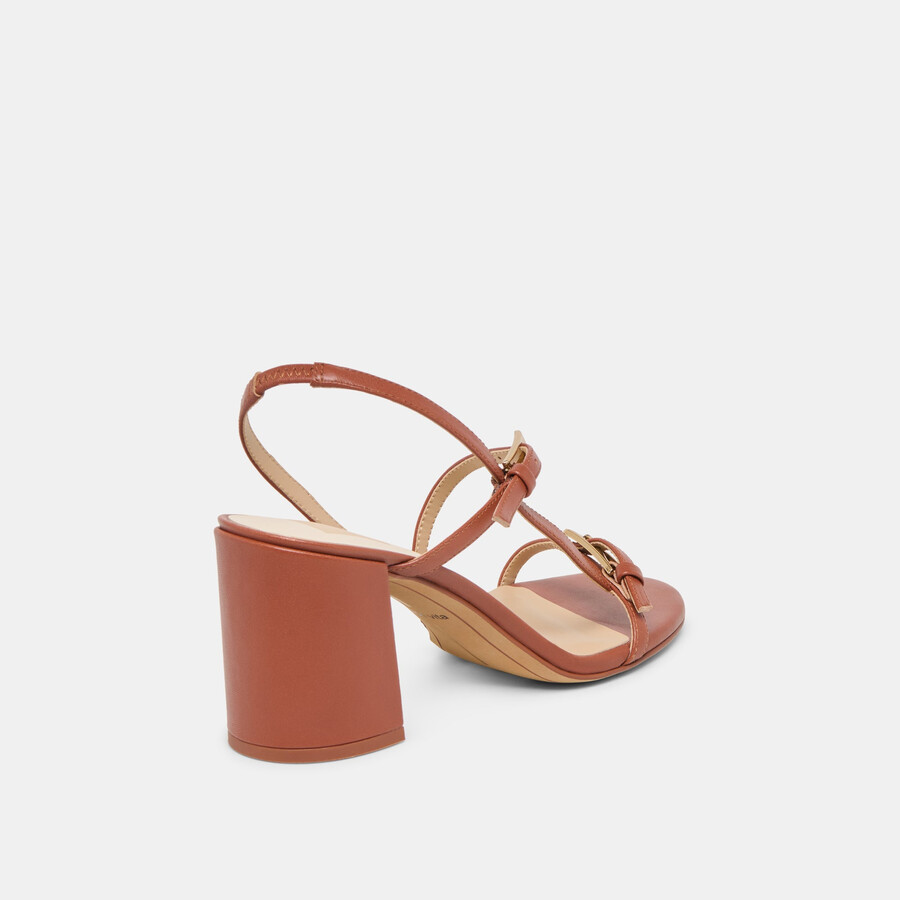 tacchi faye in pelle color cognac