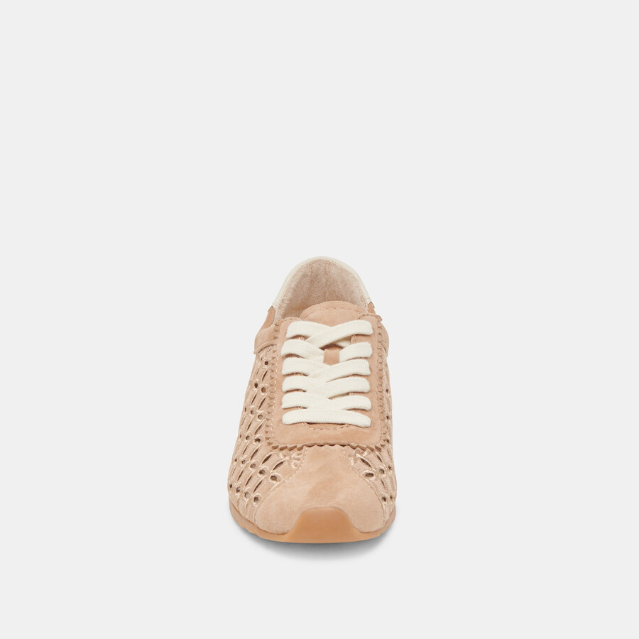 sneakers danie eyelet perf in pelle scamosciata color cammello