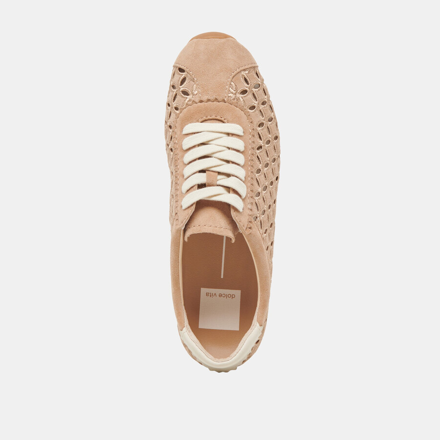 sneakers danie eyelet perf in pelle scamosciata color cammello