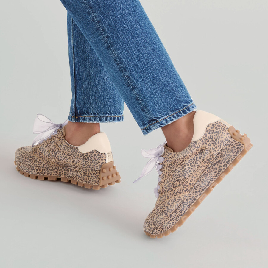 sneakers tricia in pelle scamosciata stampata leopardata marrone chiaro