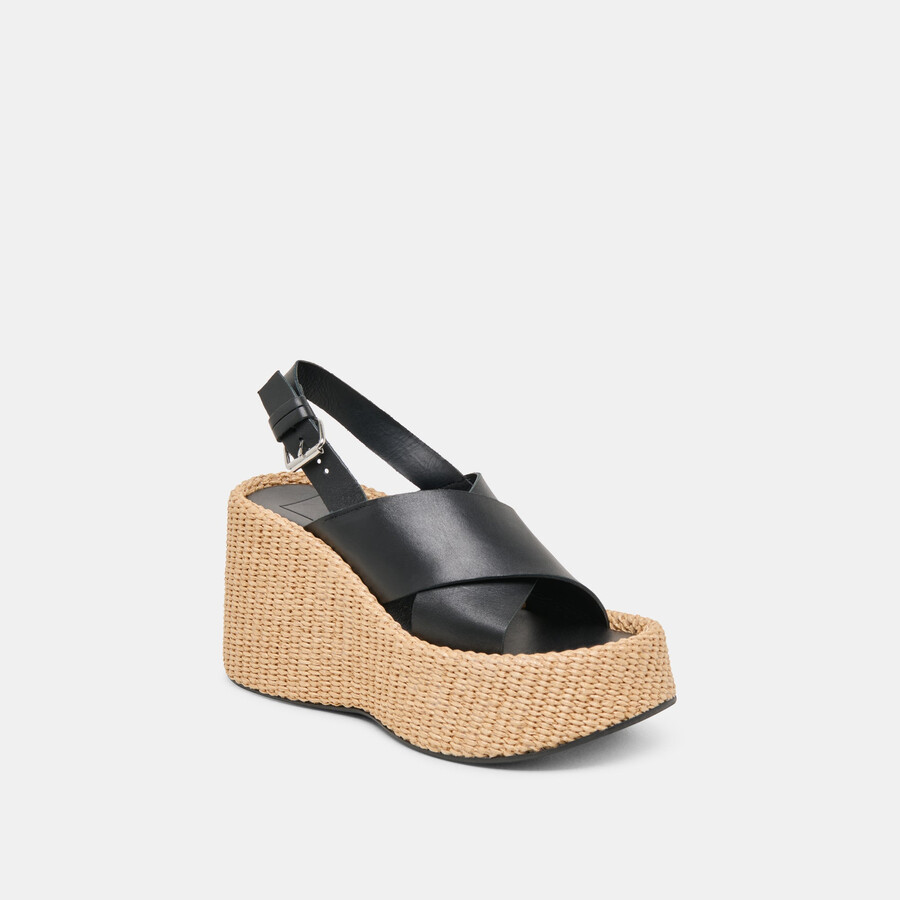zeppe skylar in pelle nera
