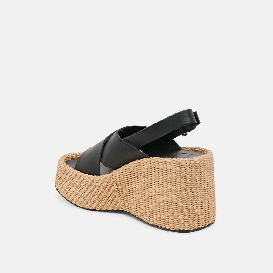 zeppe skylar in pelle nera